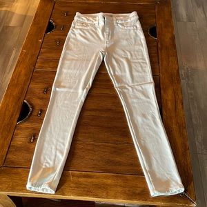 JUNIOR’s YMI WANNA BETTER BUTT JEGGINGS SIZE 11